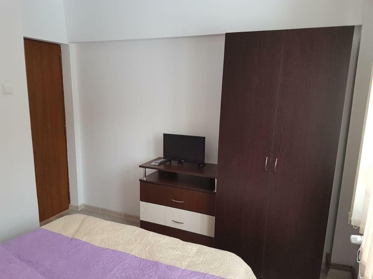 Apartament Mioritza 2A Horezu Exteriér fotografie